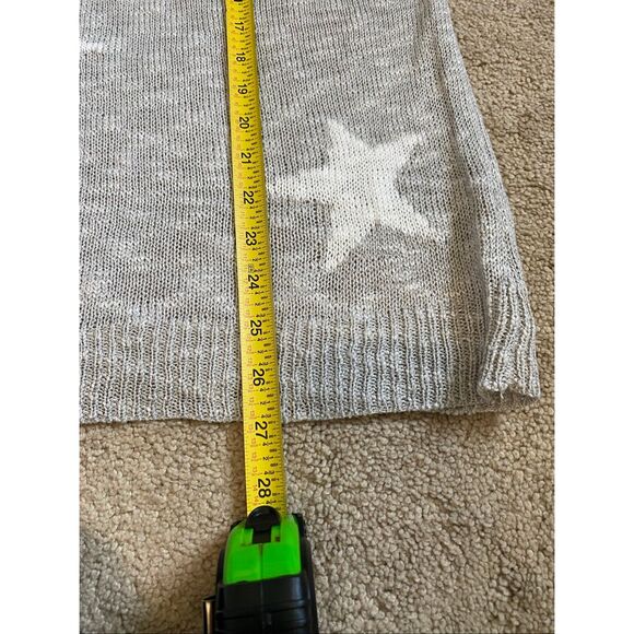 Miracle star woman’s sweater size M/L - Picture 5 of 6